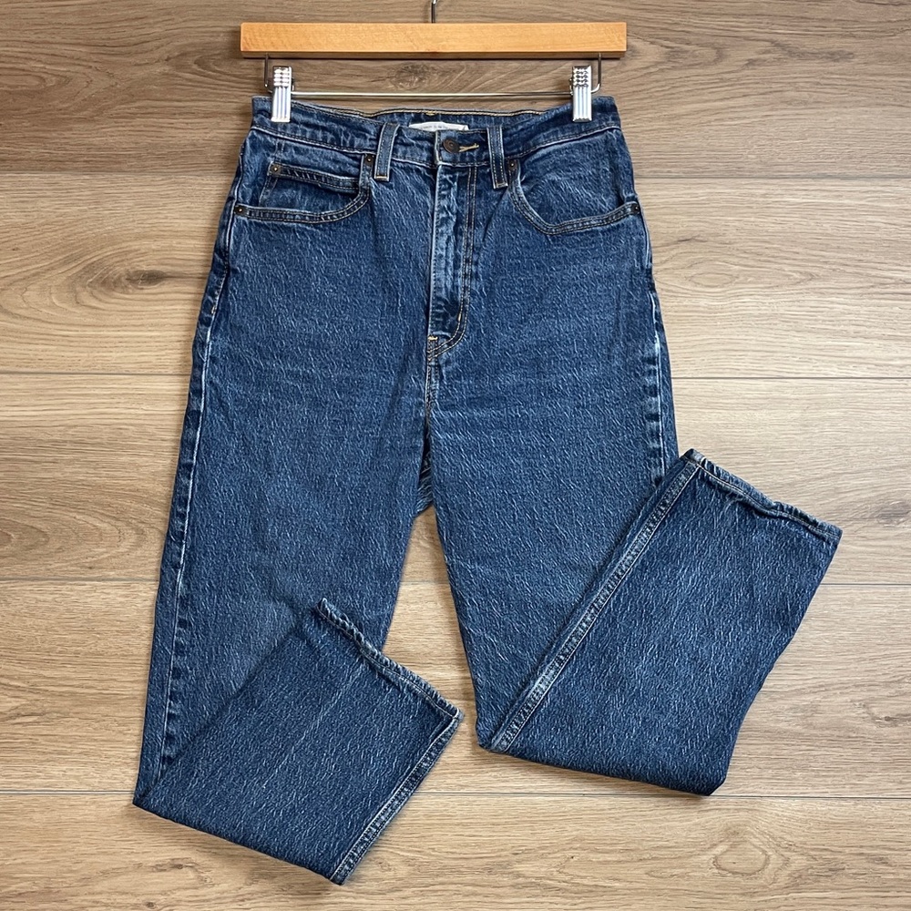 Levi's Women's Straight Leg Jeans - Classic Blue